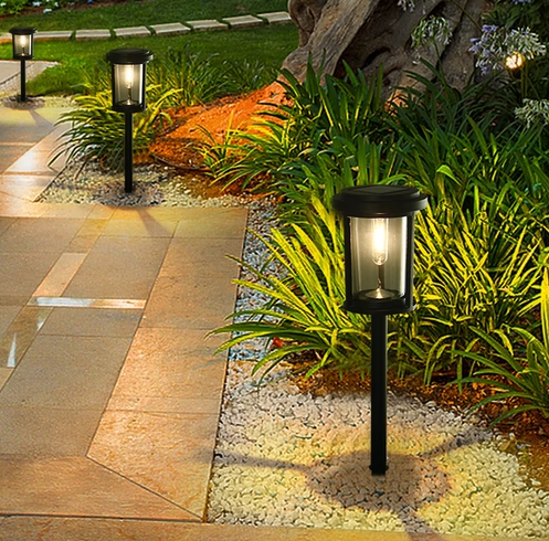 Outdoor Waterproof Performance and Usage Effect of Solar Garden Lights