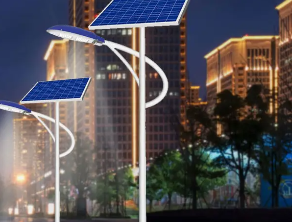 Solar-Powered LED Lights Automatically Illuminate the Night